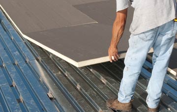 benefits of insulating Four Roads flat roofing